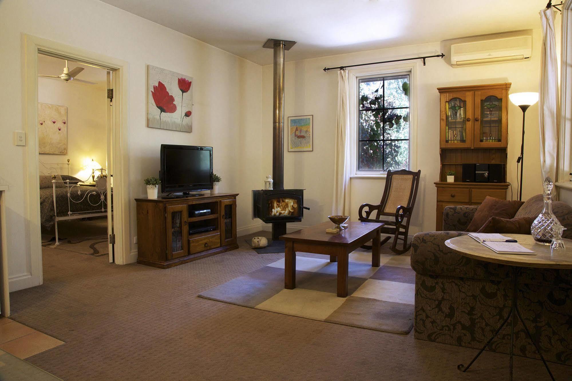 Amy'S House Bed & Breakfast Оберн Экстерьер фото